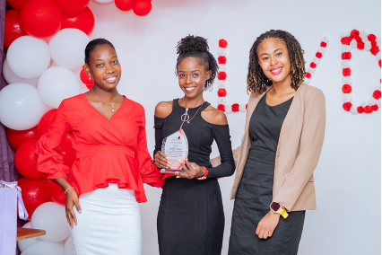 Community Member — La Voix des Femmes